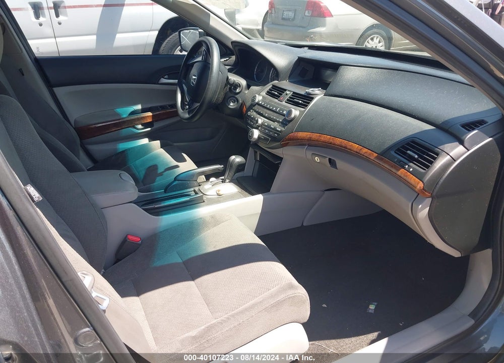 2012 HONDA ACCORD 2.4 EX VIN: 1HGCP2F73CA003418