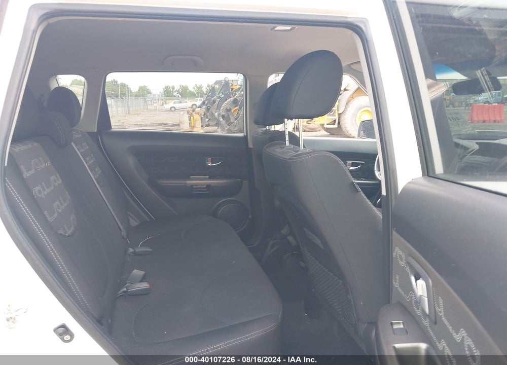 2012 KIA SOUL VIN: KNDJT2A67C7401924