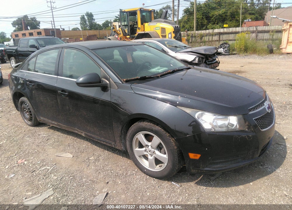 2014 CHEVROLET CRUZE 1LT AUTO VIN: 1G1PC5SB8E7437155