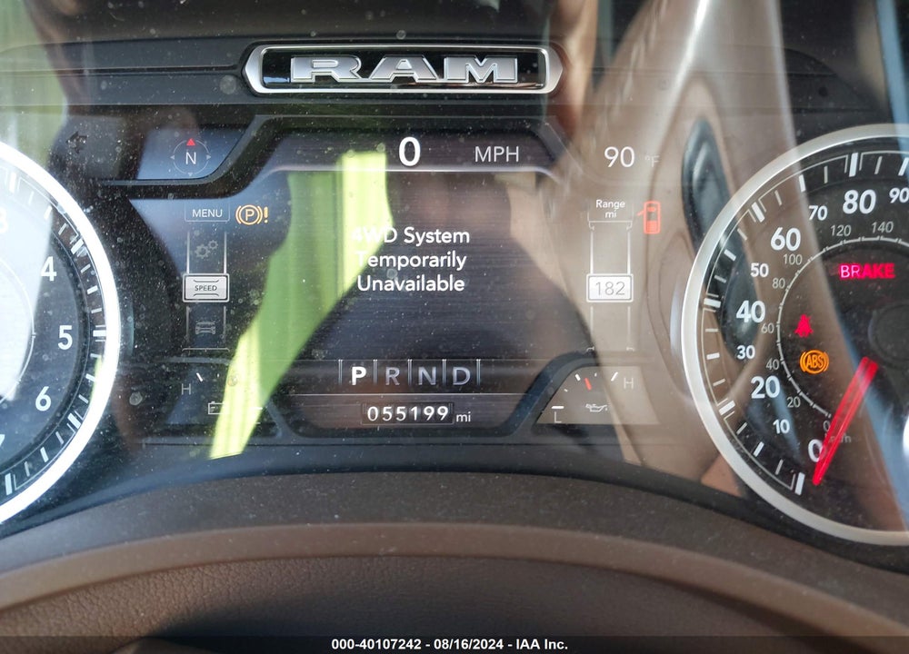 2020 RAM 1500 LAIE  4X4 5'7 BOX VIN: 1C6SRFJT0LN411682