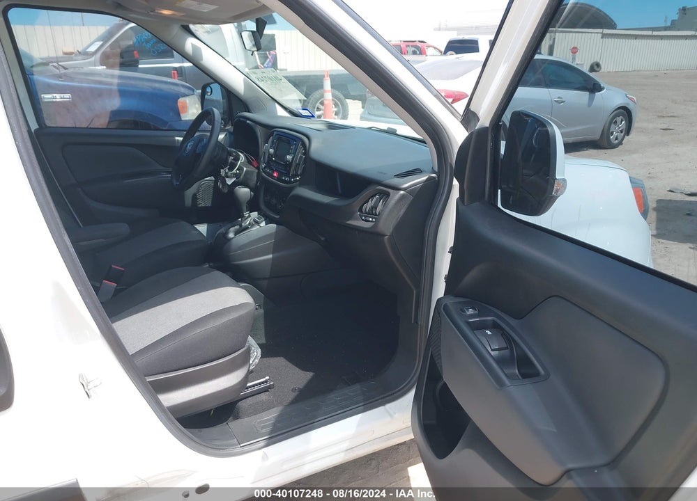 2019 RAM PROMASTER CITY TRADESMAN SLT VIN: ZFBHRFBB8K6M15399