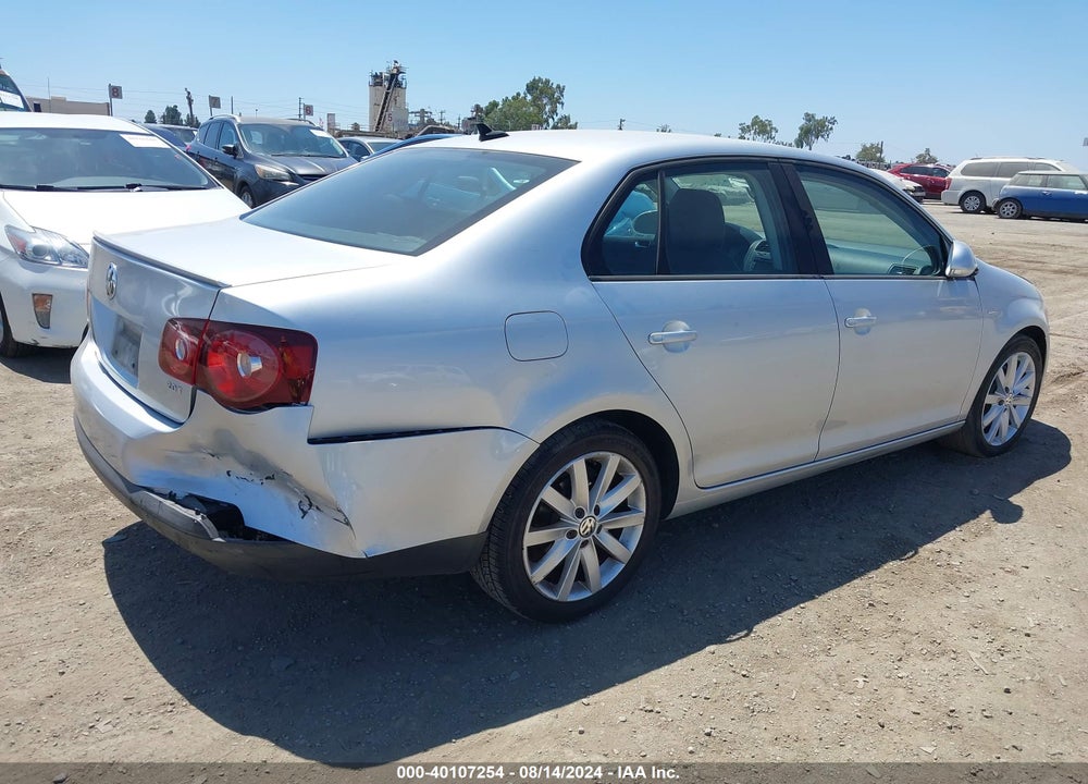 2010 VOLKSWAGEN JETTA WOLFSBURG EDITION VIN: 3VWRA7AJ1AM049448