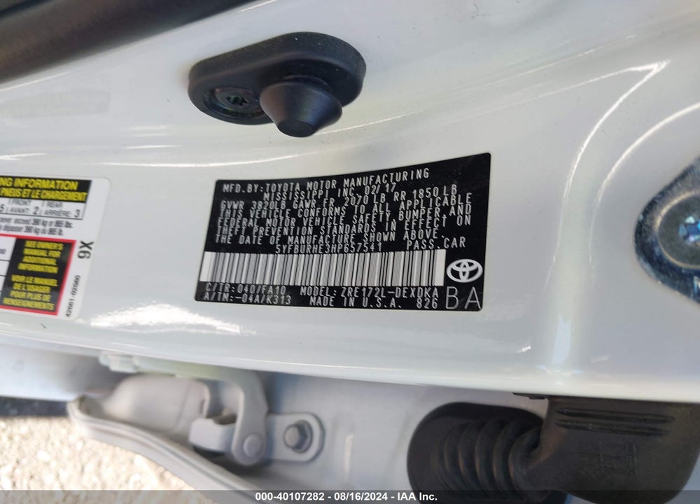 2017 TOYOTA COROLLA L VIN: 5YFBURHE3HP657541