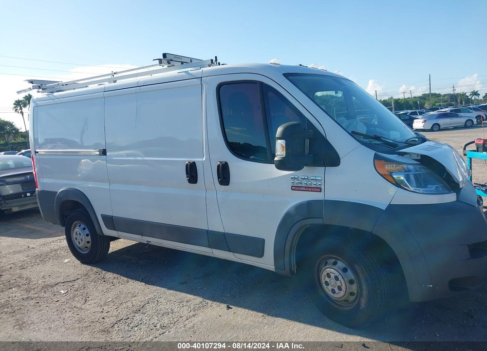 2017 RAM PROMASTER 1500 LOW ROOF 136 WB VIN: 3C6TRVAG6HE500220