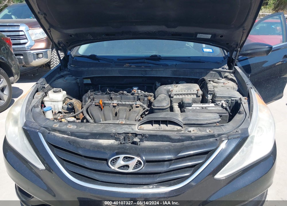 2013 HYUNDAI SONATA GLS VIN: 5NPEB4AC7DH641641