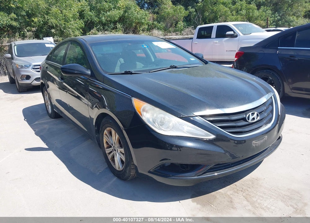 2013 HYUNDAI SONATA GLS VIN: 5NPEB4AC7DH641641