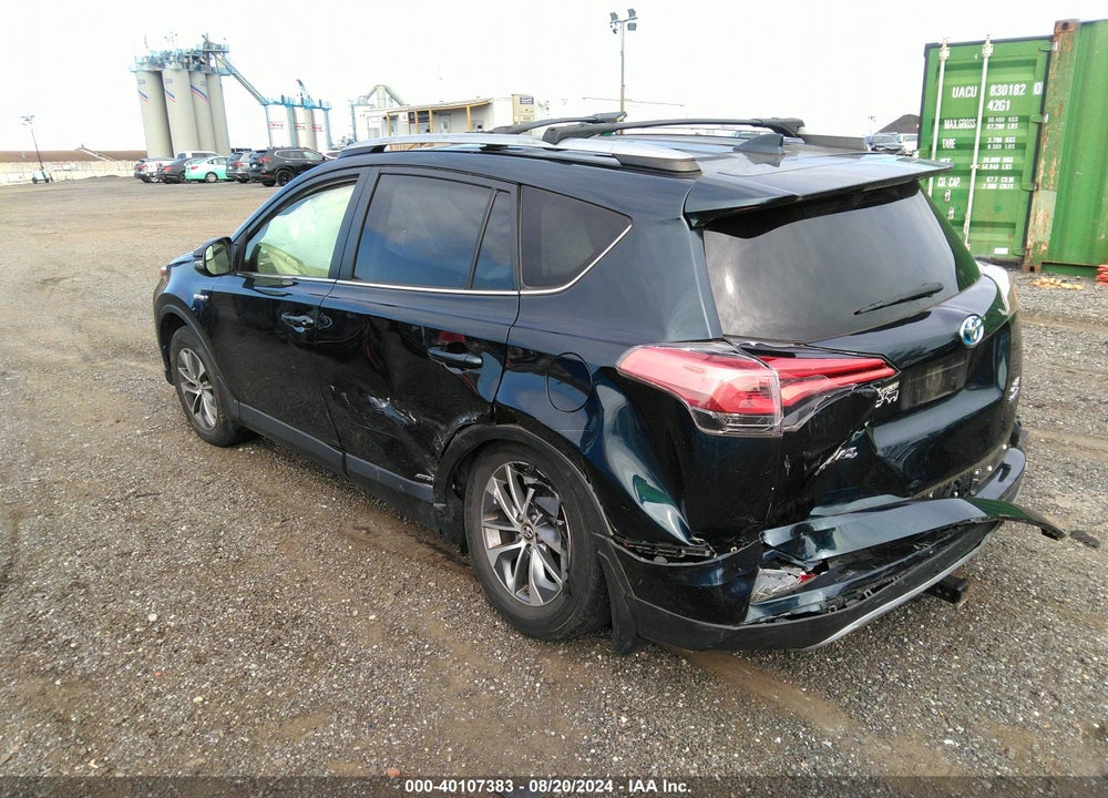 2018 TOYOTA RAV4 HYBRID XLE VIN: JTMRJREV2JD252369