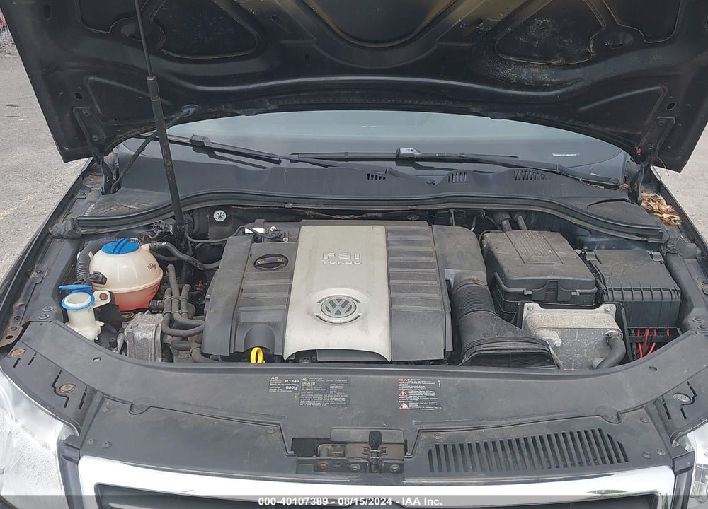 2008 VOLKSWAGEN PASSAT KOMFORT VIN: WVWAK73C18P038630
