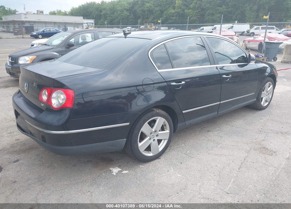 2008 VOLKSWAGEN PASSAT KOMFORT VIN: WVWAK73C18P038630
