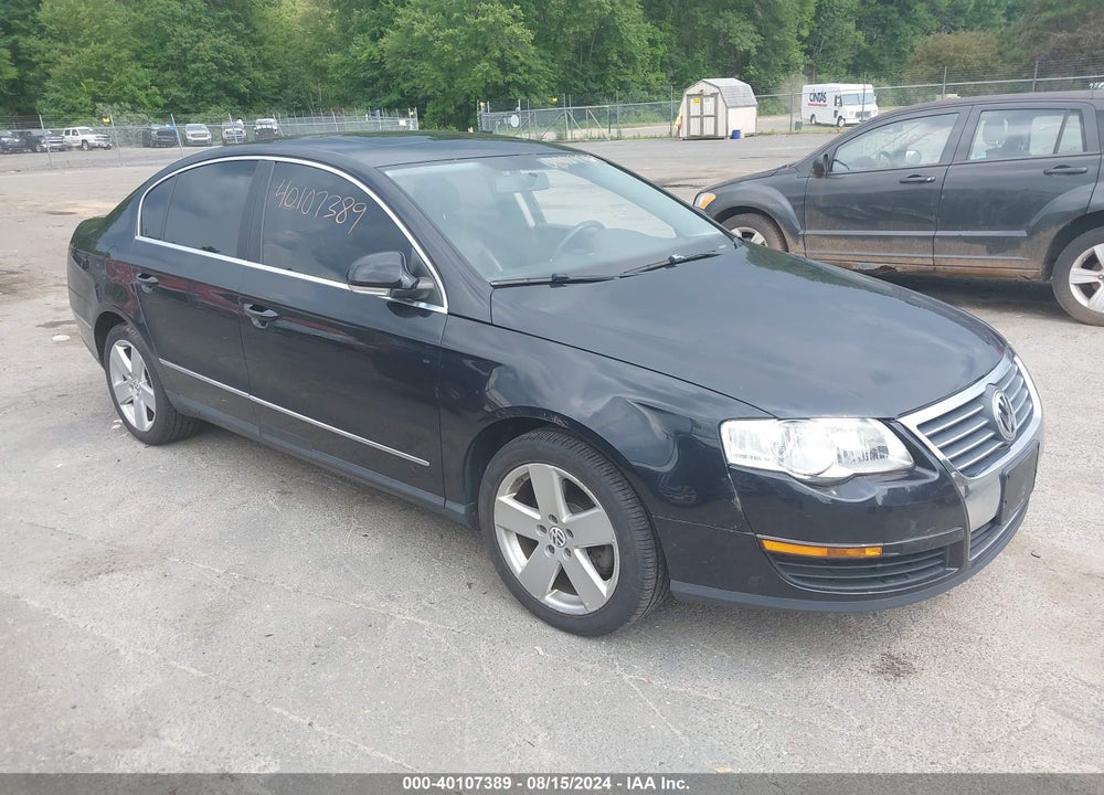 2008 VOLKSWAGEN PASSAT KOMFORT VIN: WVWAK73C18P038630