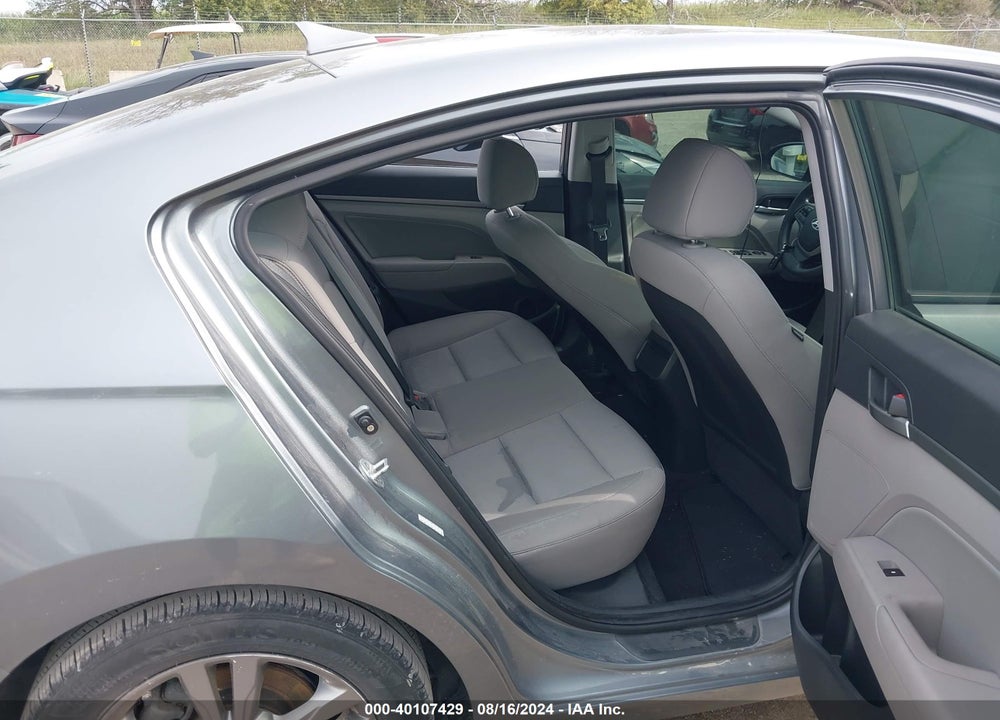 2018 HYUNDAI ELANTRA SEL VIN: KMHD84LF3JU476816