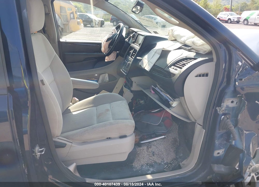 2015 DODGE GRAND CARAVAN SXT VIN: 2C4RDGCG7FR541882