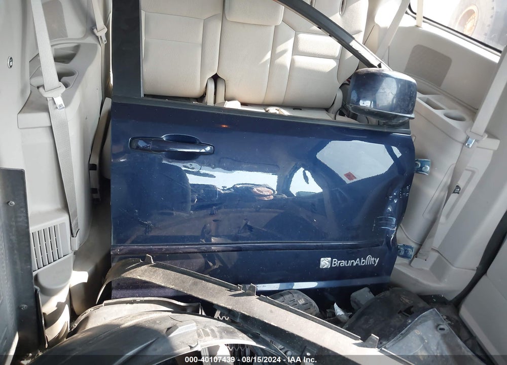 2015 DODGE GRAND CARAVAN SXT VIN: 2C4RDGCG7FR541882