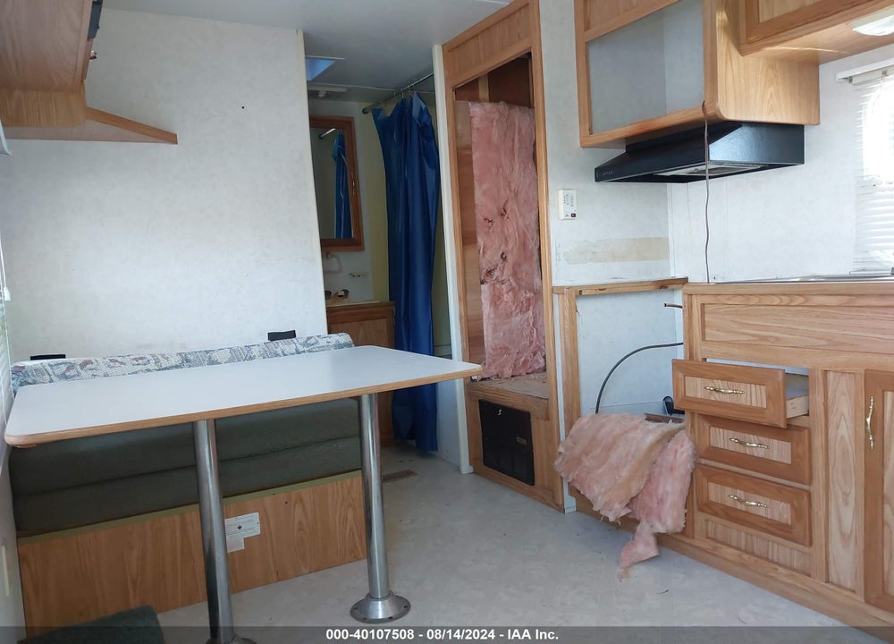 2001 DUTCHMAN SPORT LITE - TRAVEL TRAILER  - 24FT - NO SLD WHITE VIN: 47CT90L211M406491