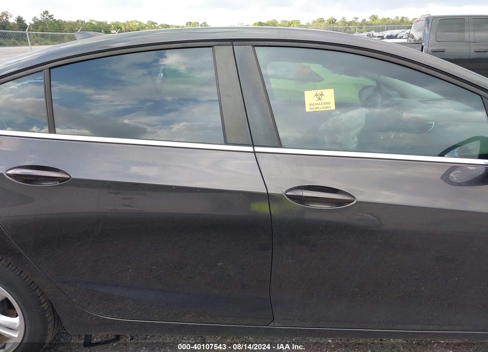 2017 CHEVROLET CRUZE LT AUTO VIN: 1G1BE5SMXH7148398