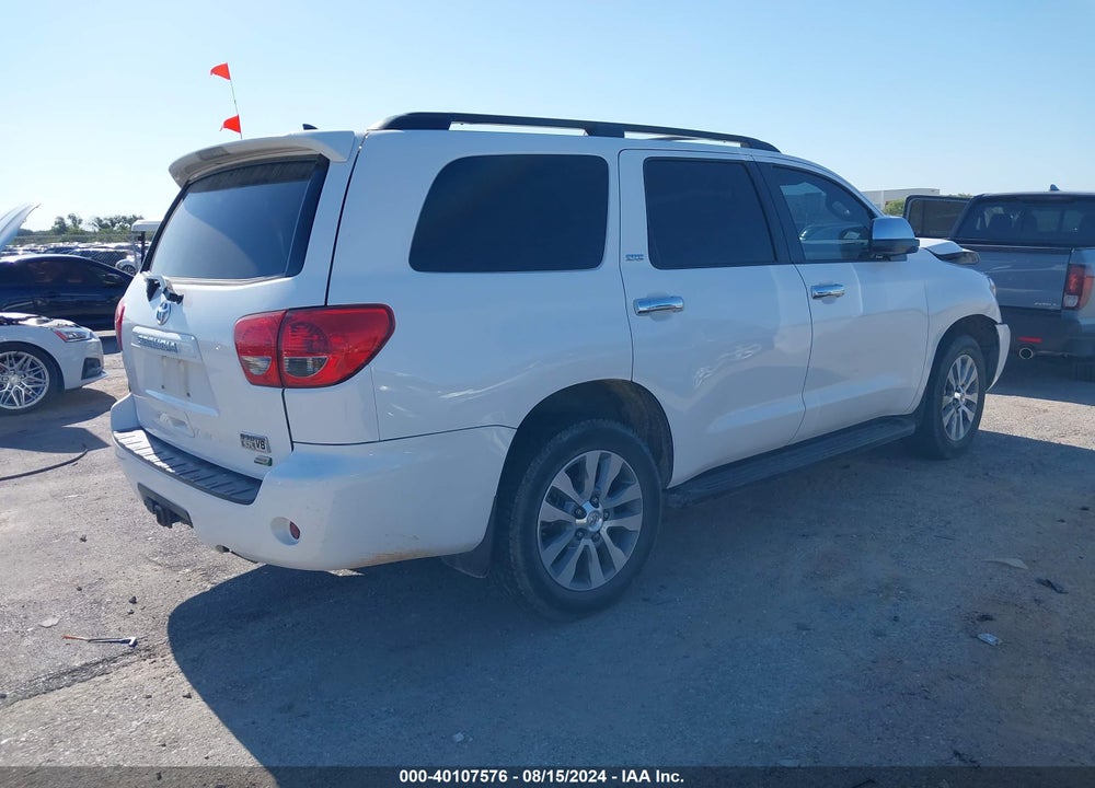 2015 TOYOTA SEQUOIA SR5 5.7L V8 VIN: 5TDBW5G15FS123236