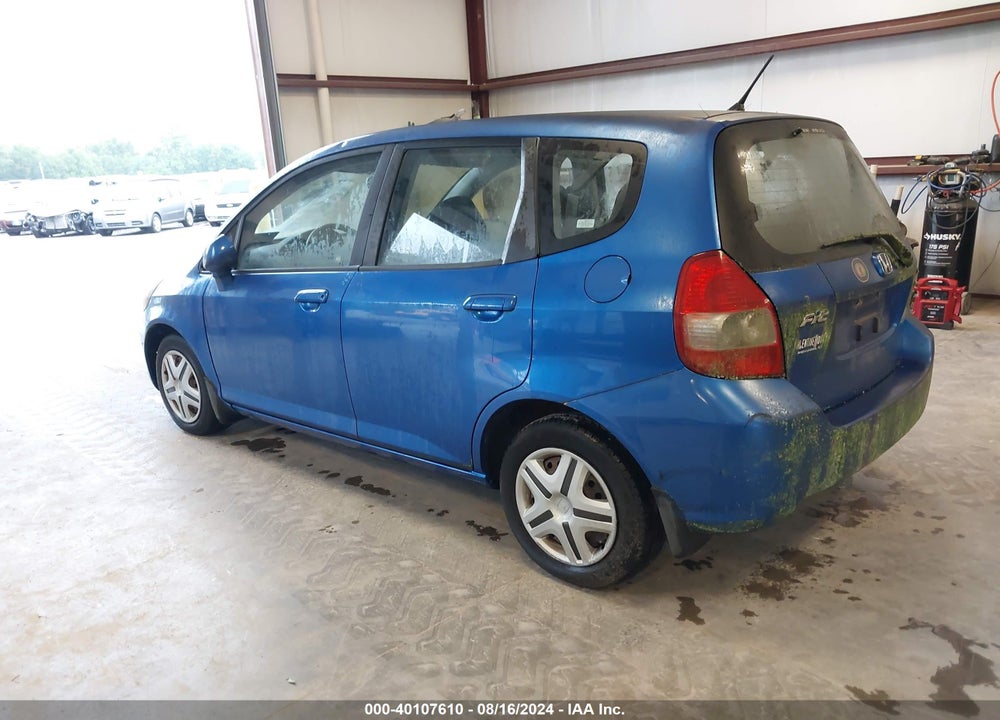 2008 HONDA FIT VIN: JHMGD38458S030380