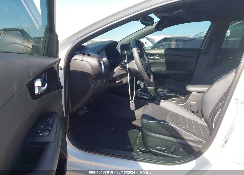 2023 KIA FORTE GT LINE VIN: 3KPF54ADXPE634938