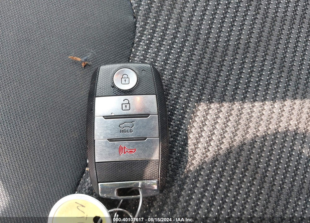 2019 KIA NIRO PLUG-IN HYBRID LX VIN: KNDCM3LD4K5289925