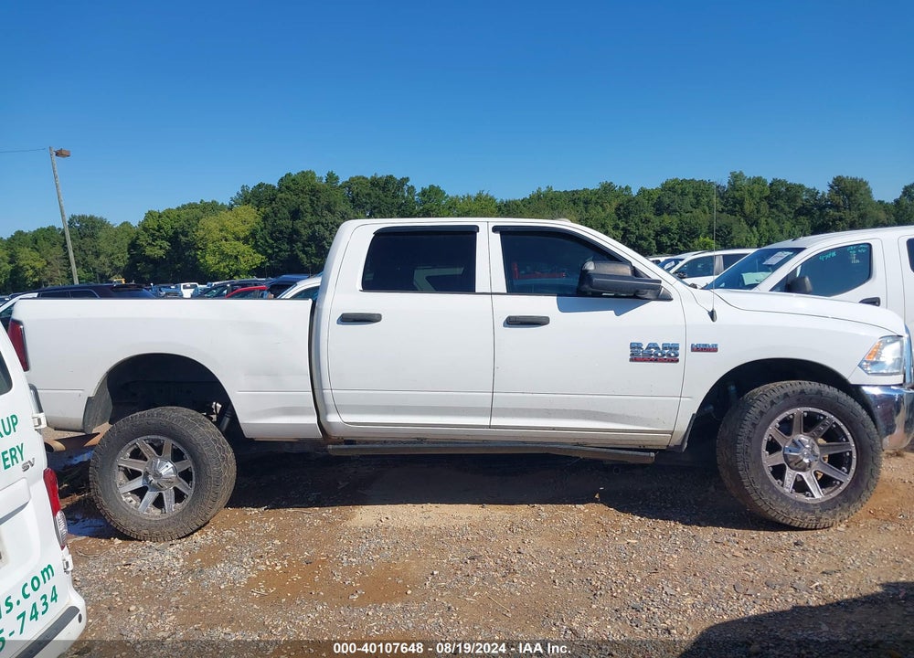 2017 RAM 2500 TRADESMAN 4X4 6'4 BOX VIN: 3C6UR5CJ5HG569837