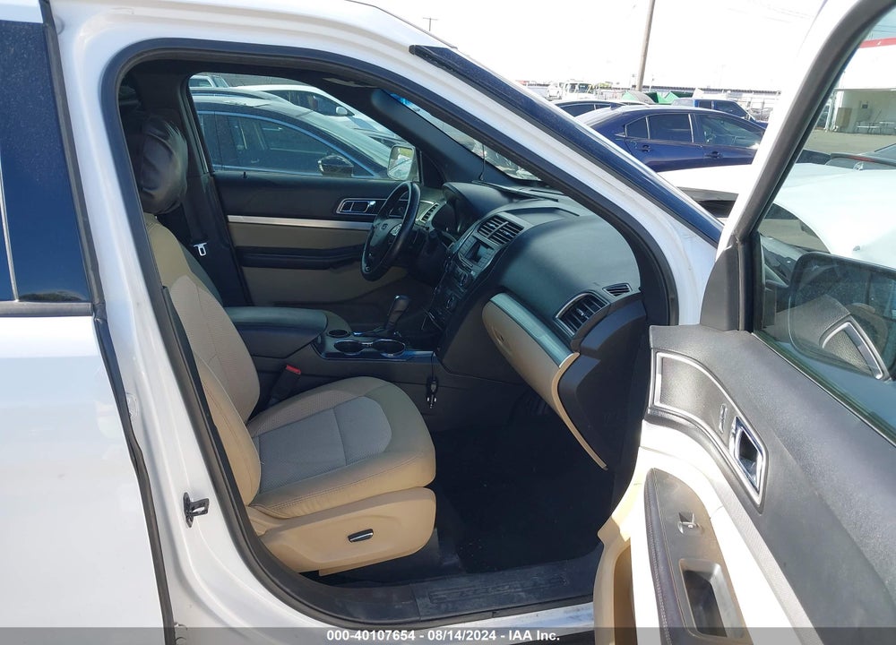 2017 FORD EXPLORER XLT VIN: 1FM5K7D87HGA37831