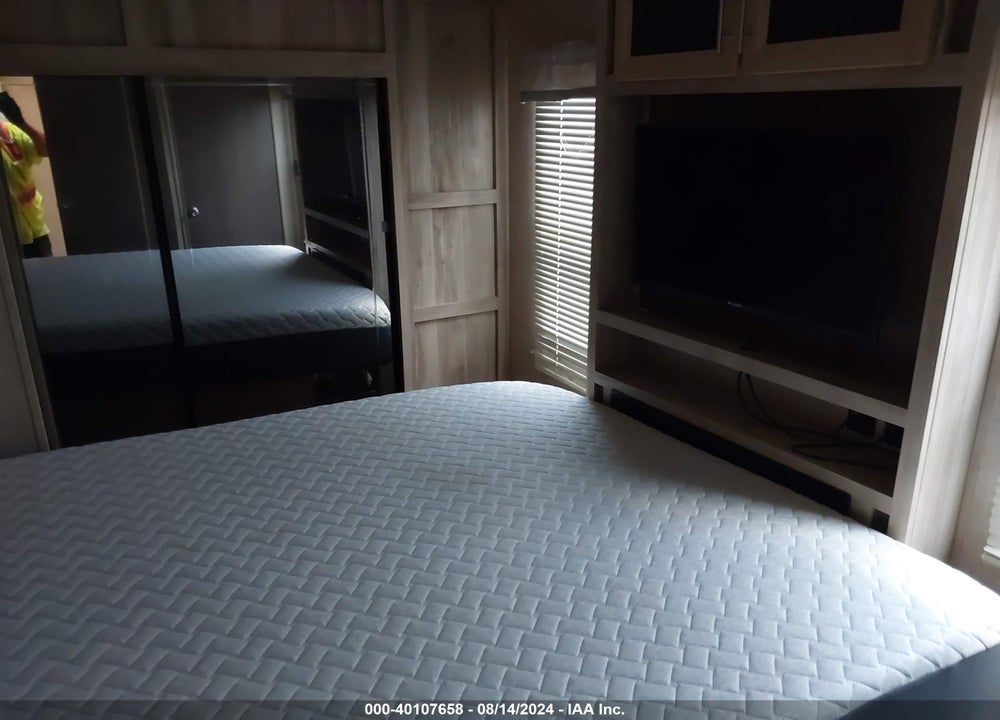 2019 COACHMEN CATALINA LEGACY EDITION VIN: 5ZT2CAYB5KX014853