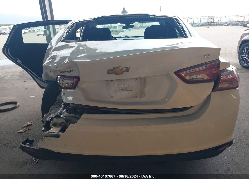 2019 CHEVROLET MALIBU LT VIN: 1G1ZD5ST8KF175217