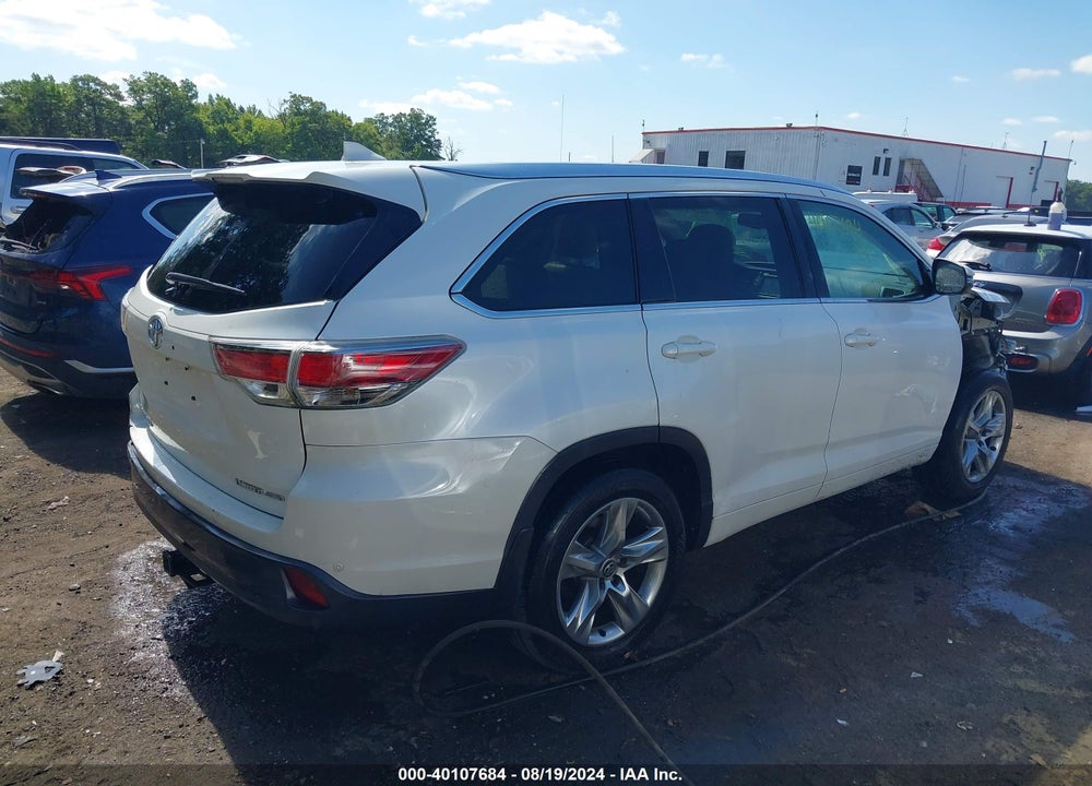 2016 TOYOTA HIGHLANDER LIMITED PLATINUM V6 VIN: 5TDDKRFH0GS282774