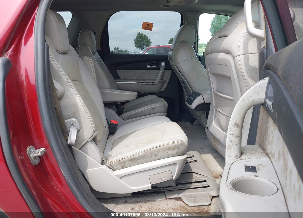 2008 GMC ACADIA SLT-2 VIN: 1GKEV33748J268139