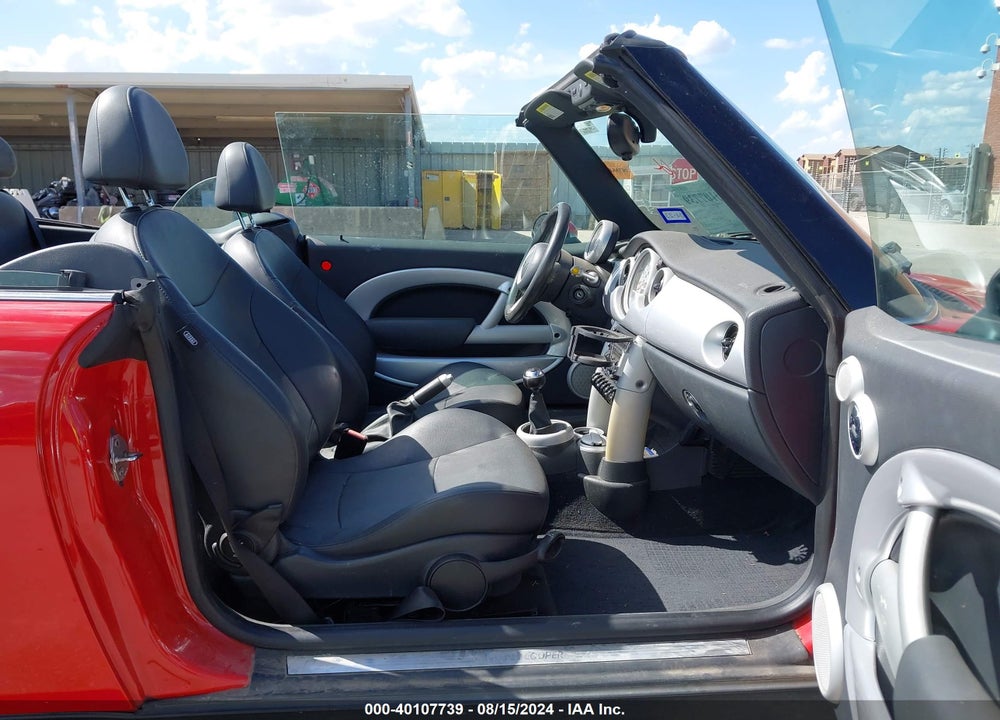 2007 MINI COOPER VIN: WMWRF33567TF66297