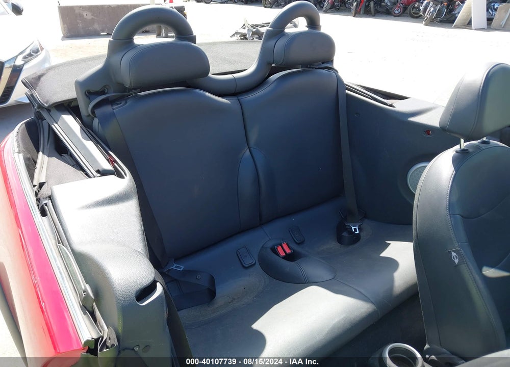 2007 MINI COOPER VIN: WMWRF33567TF66297