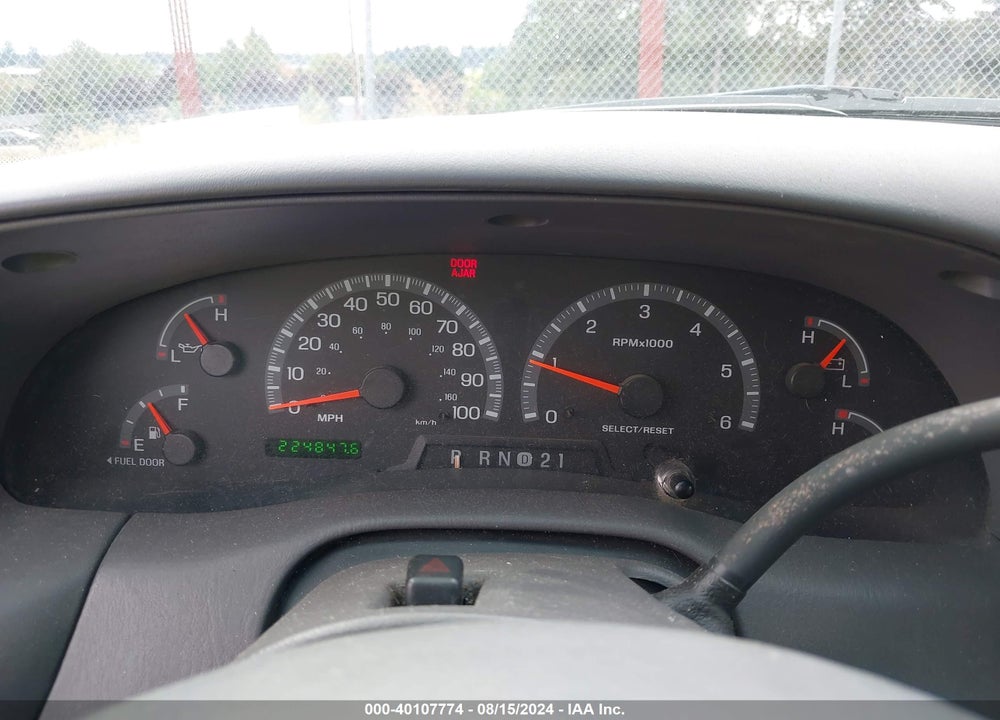2001 FORD F-150 KING RANCH EDITION/LARIAT/XLT VIN: 1FTRW08L31KB18103