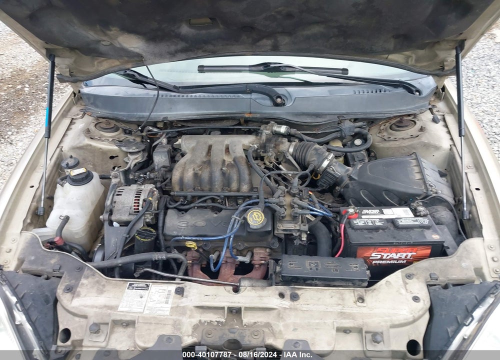 2000 FORD TAURUS SES VIN: 1FAFP55U6YG255419