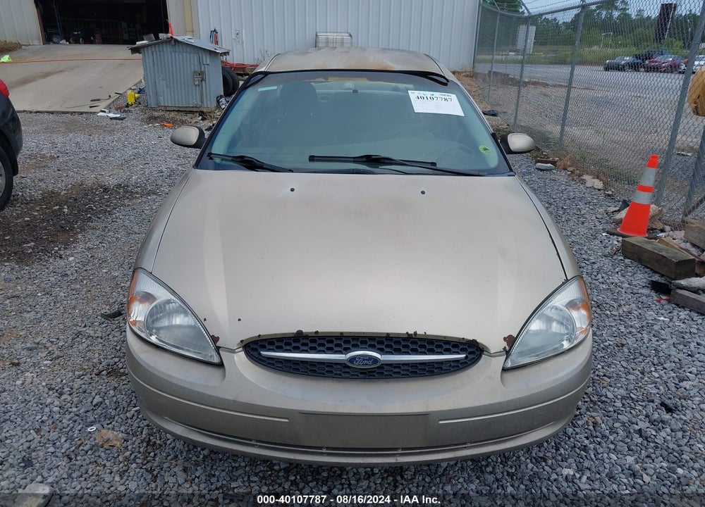 2000 FORD TAURUS SES VIN: 1FAFP55U6YG255419