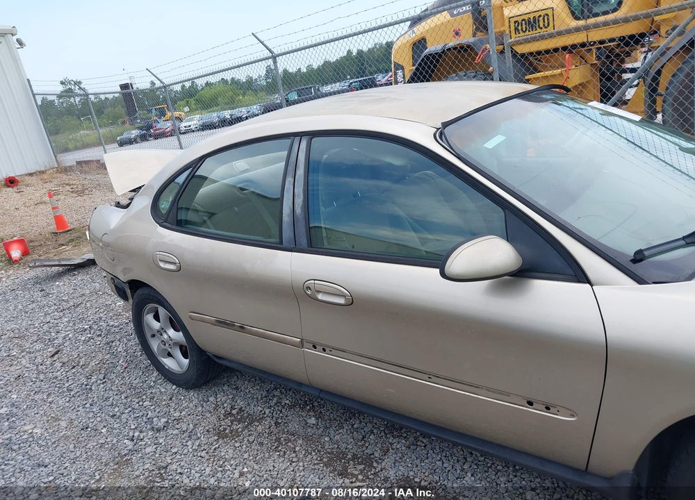2000 FORD TAURUS SES VIN: 1FAFP55U6YG255419