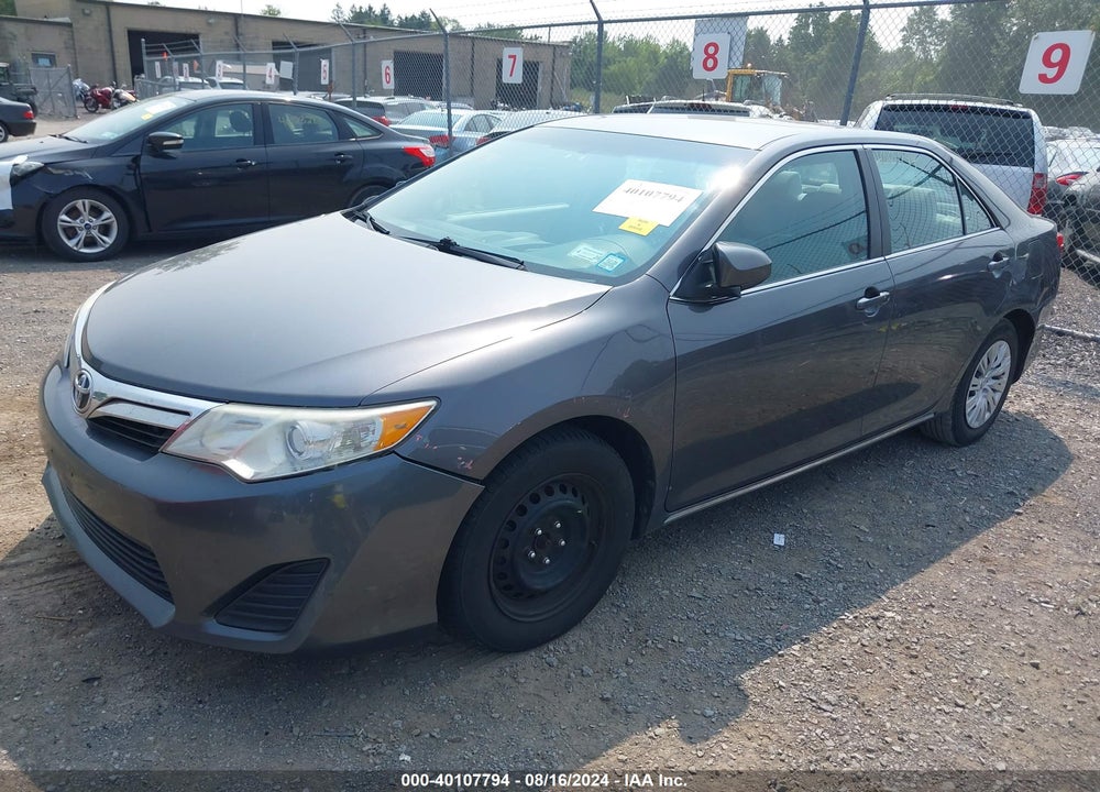2013 TOYOTA CAMRY LE VIN: 4T1BF1FK2DU720352