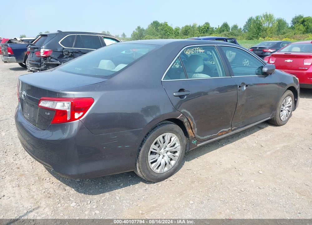 2013 TOYOTA CAMRY LE VIN: 4T1BF1FK2DU720352