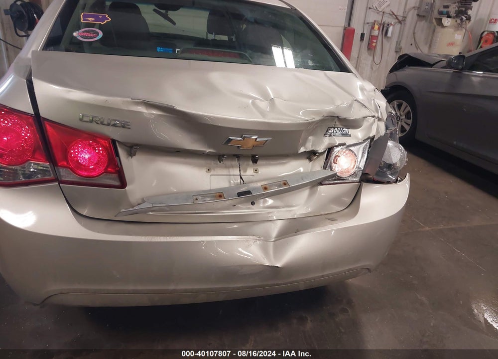 2013 CHEVROLET CRUZE LS AUTO VIN: 1G1PA5SH1D7168201
