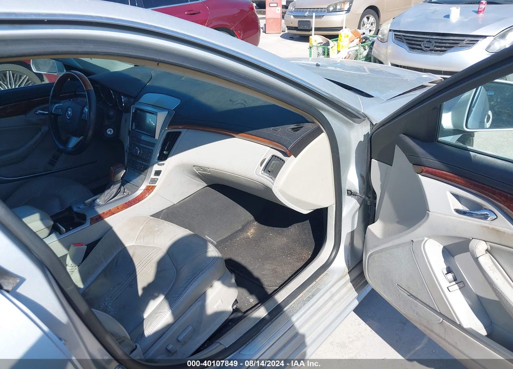 2011 CADILLAC CTS LUXURY VIN: 1G6DE5EY9B0162567