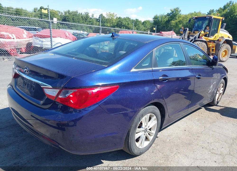 2012 HYUNDAI SONATA GLS VIN: 5NPEB4AC2CH403310