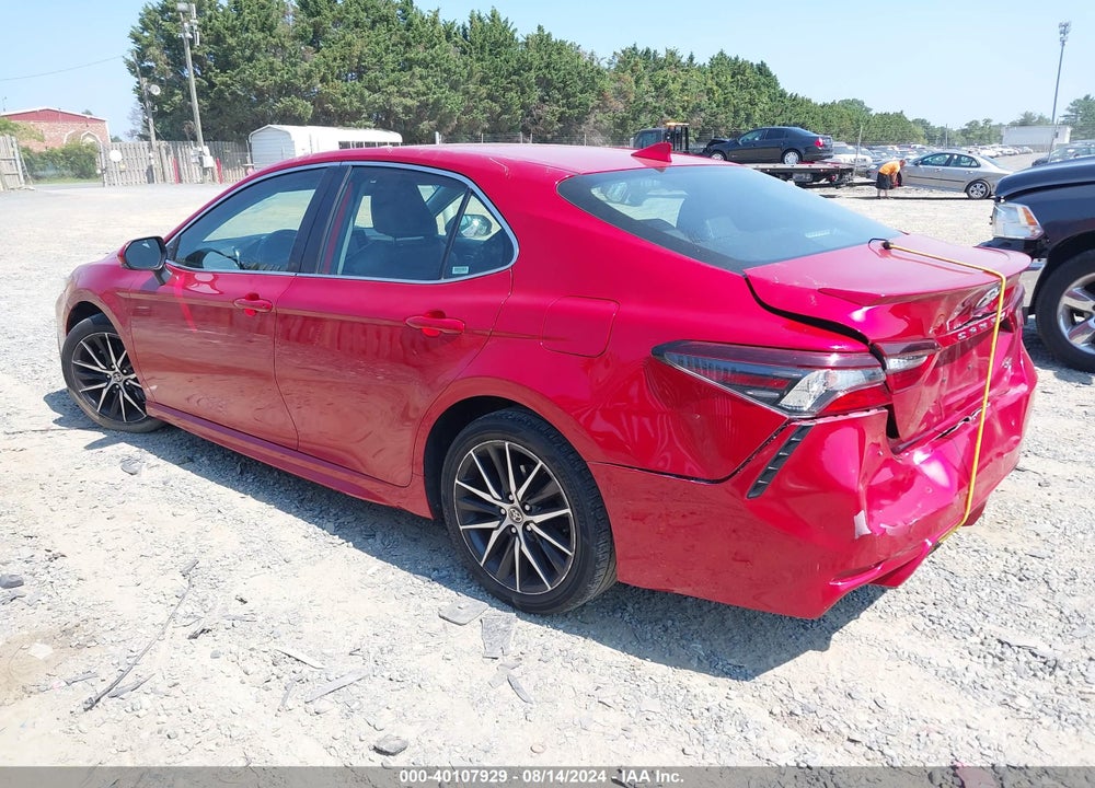 2021 TOYOTA CAMRY SE VIN: 4T1G11AK8MU428877