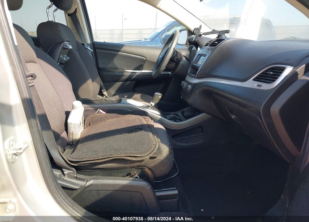 2013 DODGE JOURNEY SXT VIN: 3C4PDCBG1DT593052