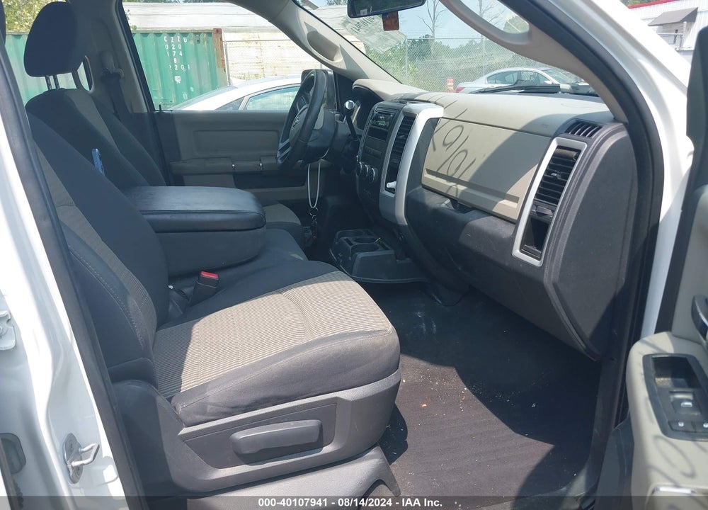 2011 RAM 1500 SLT VIN: 1D7RV1GP5BS580716
