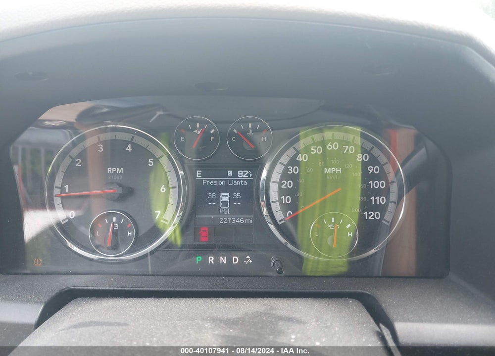 2011 RAM 1500 SLT VIN: 1D7RV1GP5BS580716
