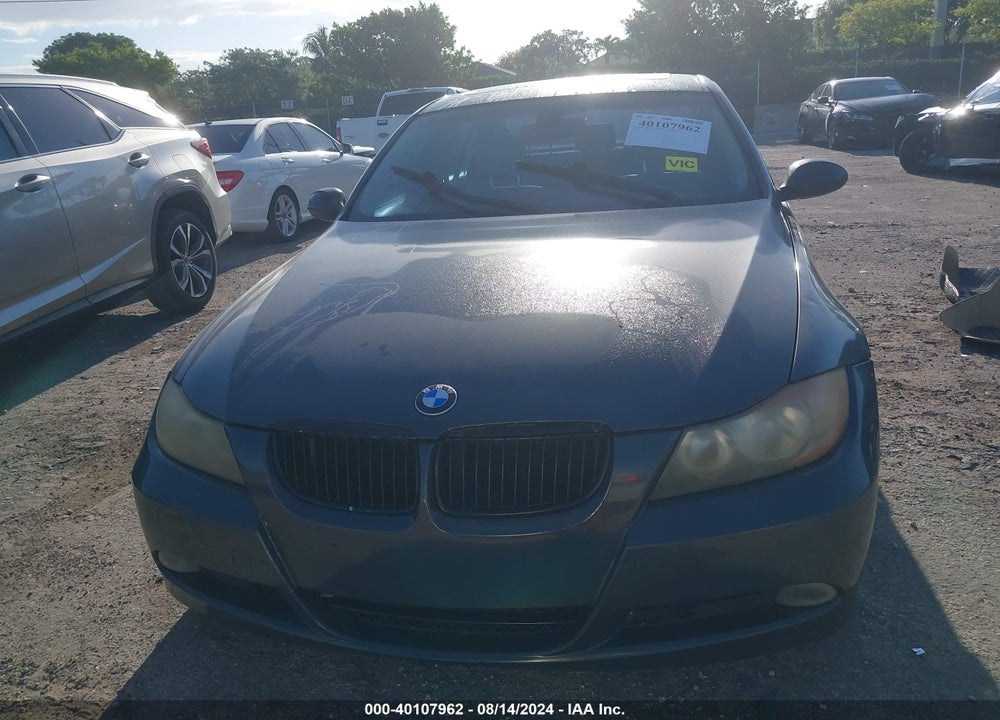2008 BMW 328I VIN: WBAVA37588NL55385
