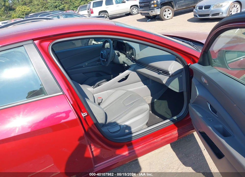 2023 HYUNDAI ELANTRA SEL VIN: KMHLM4AG1PU626384