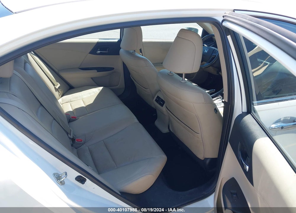 2017 HONDA ACCORD EX-L VIN: 1HGCR2F83HA141762