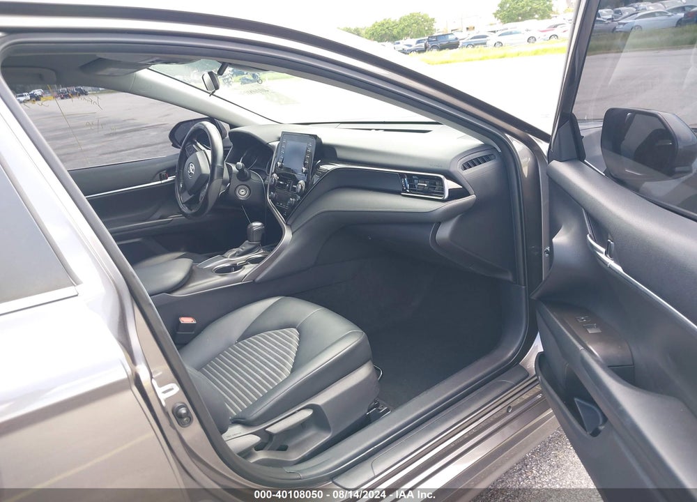 2021 TOYOTA CAMRY SE VIN: 4T1G11AK8MU484673