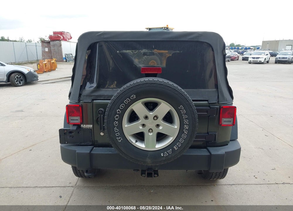 2015 JEEP WRANGLER UNLIMITED SPORT VIN: 1C4BJWDG9FL602600