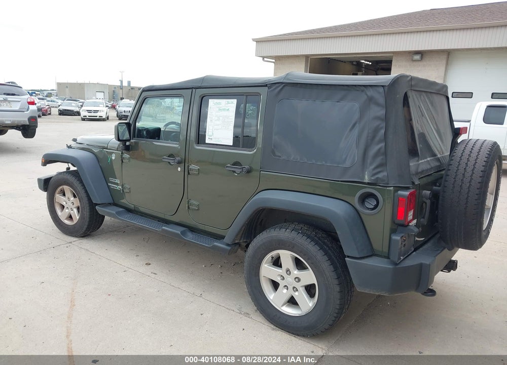 2015 JEEP WRANGLER UNLIMITED SPORT VIN: 1C4BJWDG9FL602600